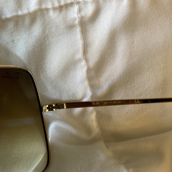 Ray ban sunglasses worn a few times - Picture 2 of 4